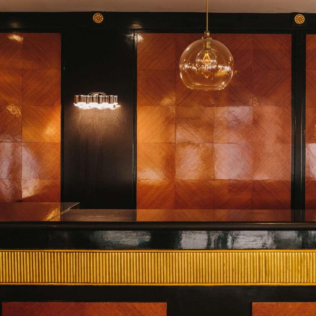 Stamford Suites (Adults Only) מראה פנימי תמונה