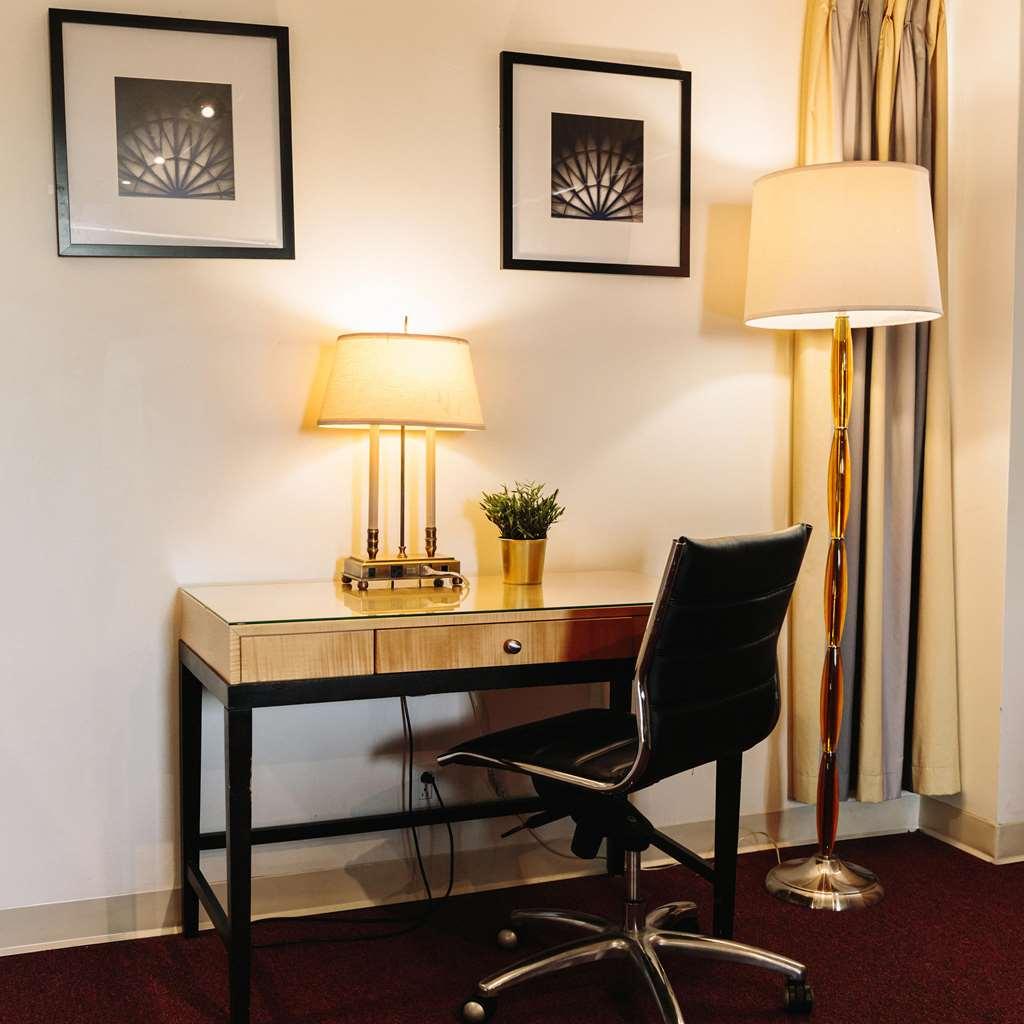 Stamford Suites (Adults Only) חדר תמונה