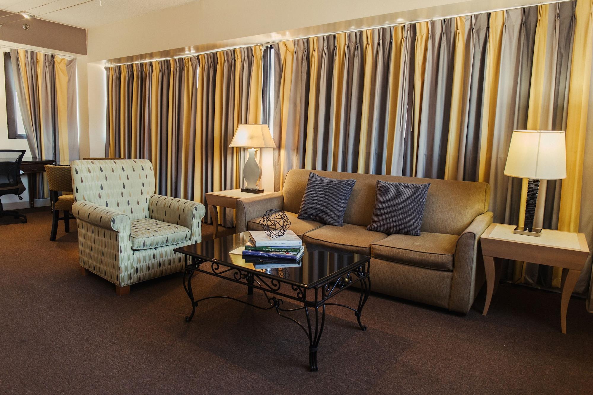 Stamford Suites (Adults Only) מראה חיצוני תמונה
