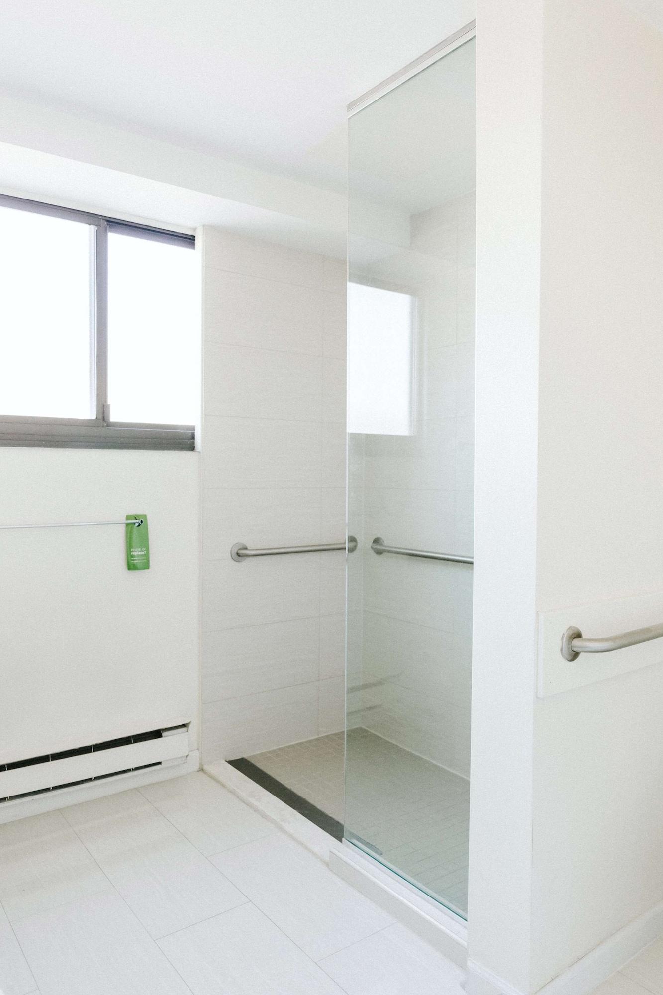 Stamford Suites (Adults Only) מראה חיצוני תמונה