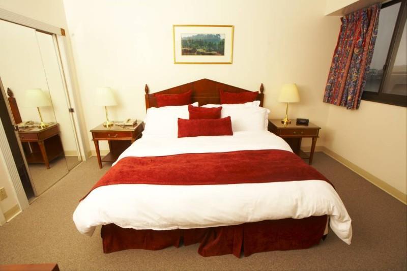 Stamford Suites (Adults Only) חדר תמונה