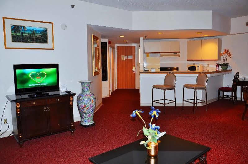 Stamford Suites (Adults Only) מראה חיצוני תמונה